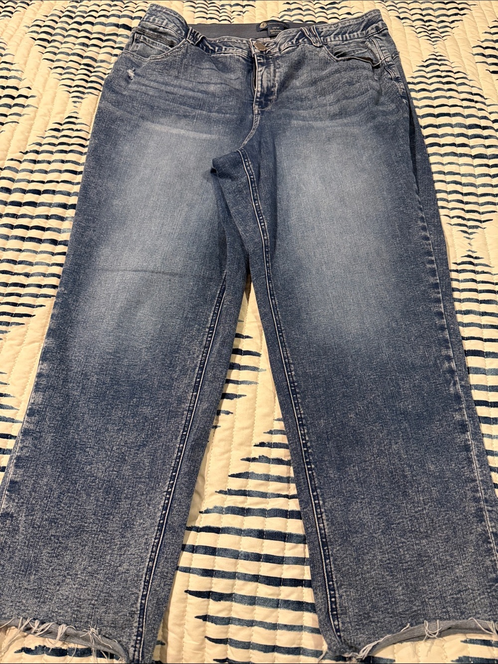 Democracy Faded Blue Wide-Leg Jeans with Raw Hem